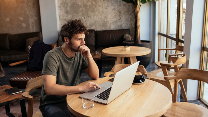 Comment trouver ses premiers clients en freelance (même sans réseau) !
